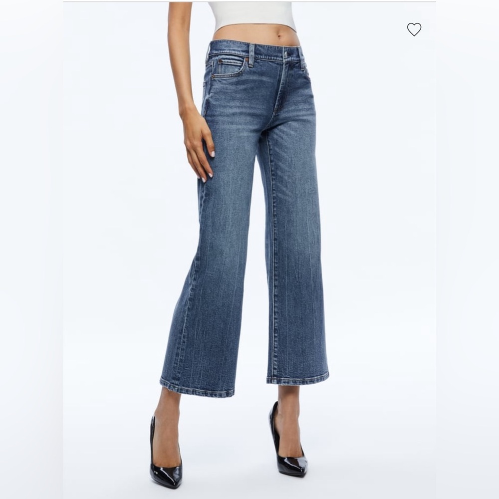ROXIE KICK FLARE JEAN [BRAND NEW w/ TAGS]